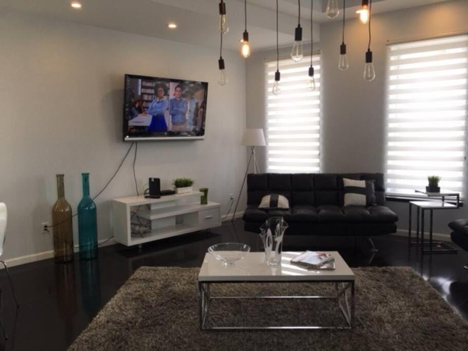 Luxury Three Story Apartment In Short North Columbus Exteriör bild