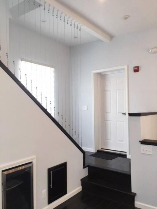 Luxury Three Story Apartment In Short North Columbus Exteriör bild
